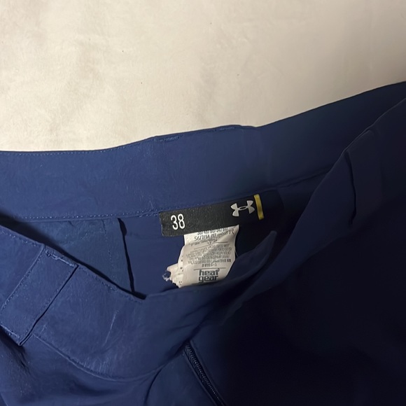 Under Armour HeatGear shorts - Picture 3 of 3